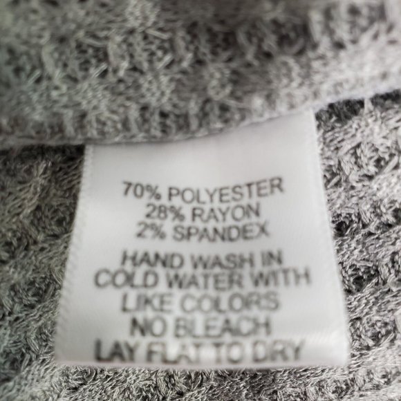 Gibson Gray Long Sleeve V-Neck Knit Pullover Sweater, Size Small - Picture 7 of 8